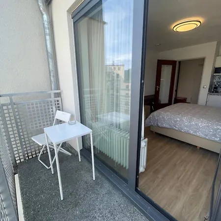 At Station Apartman München